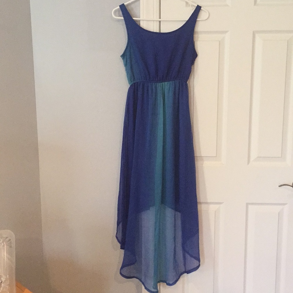 Dress - Picture 2 of 7